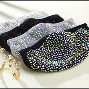 Crystal Face Mask (Black)